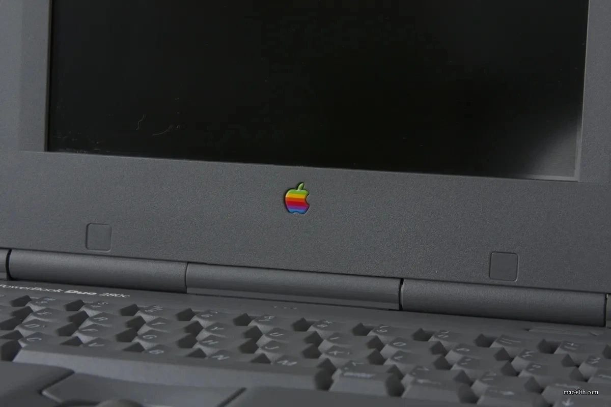 mac40th.com - Macintosh PowerBook Duo 280c (1994)