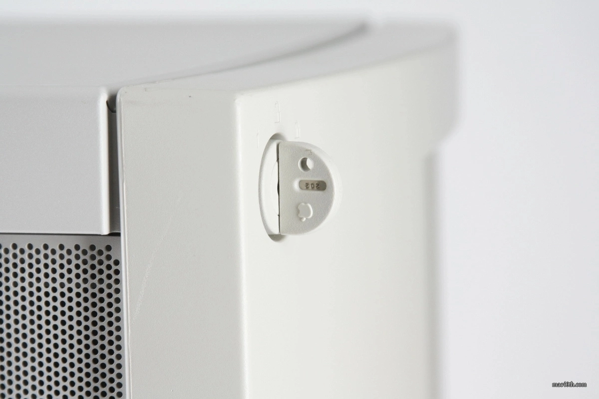 mac40th.com - Apple Network Server (1996)