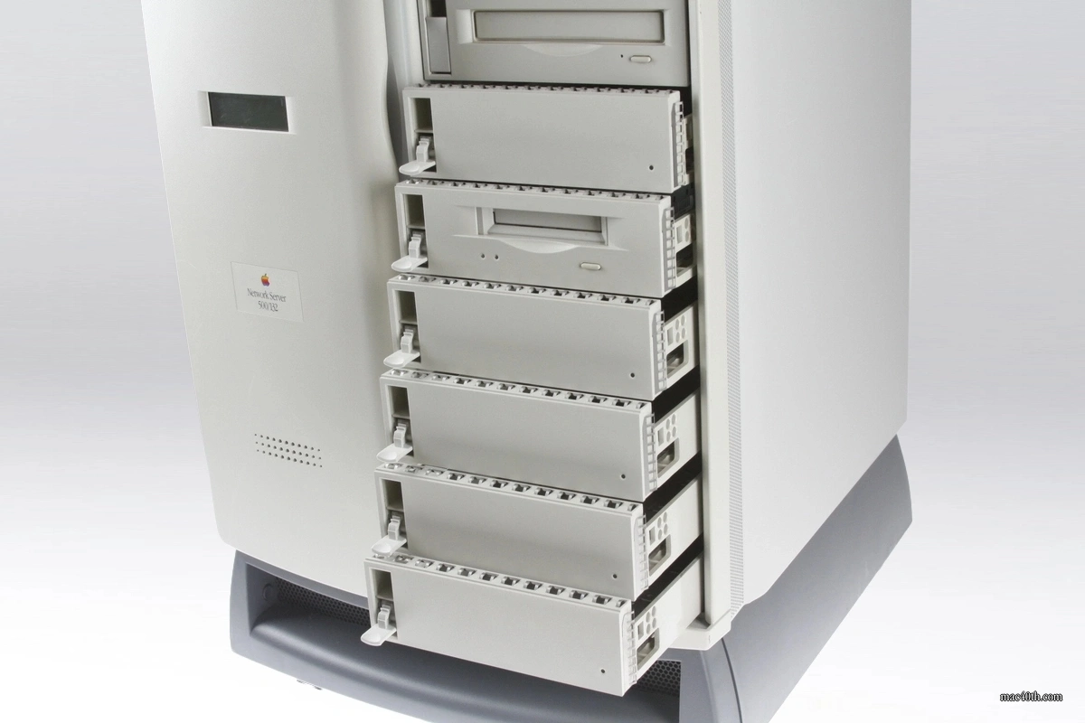 mac40th.com - Apple Network Server (1996)