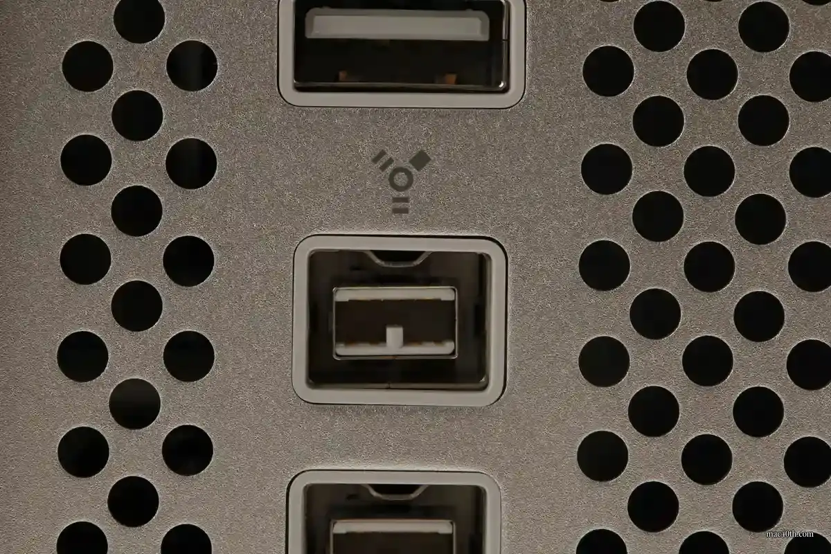 mac40th.com - Mac Pro (2009)