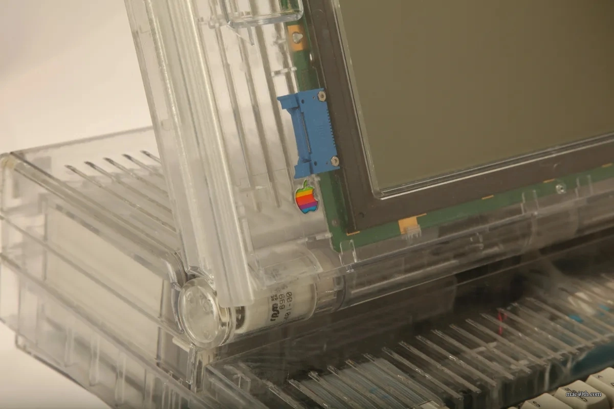 mac40th.com - Macintosh Portable Prototype (1989)