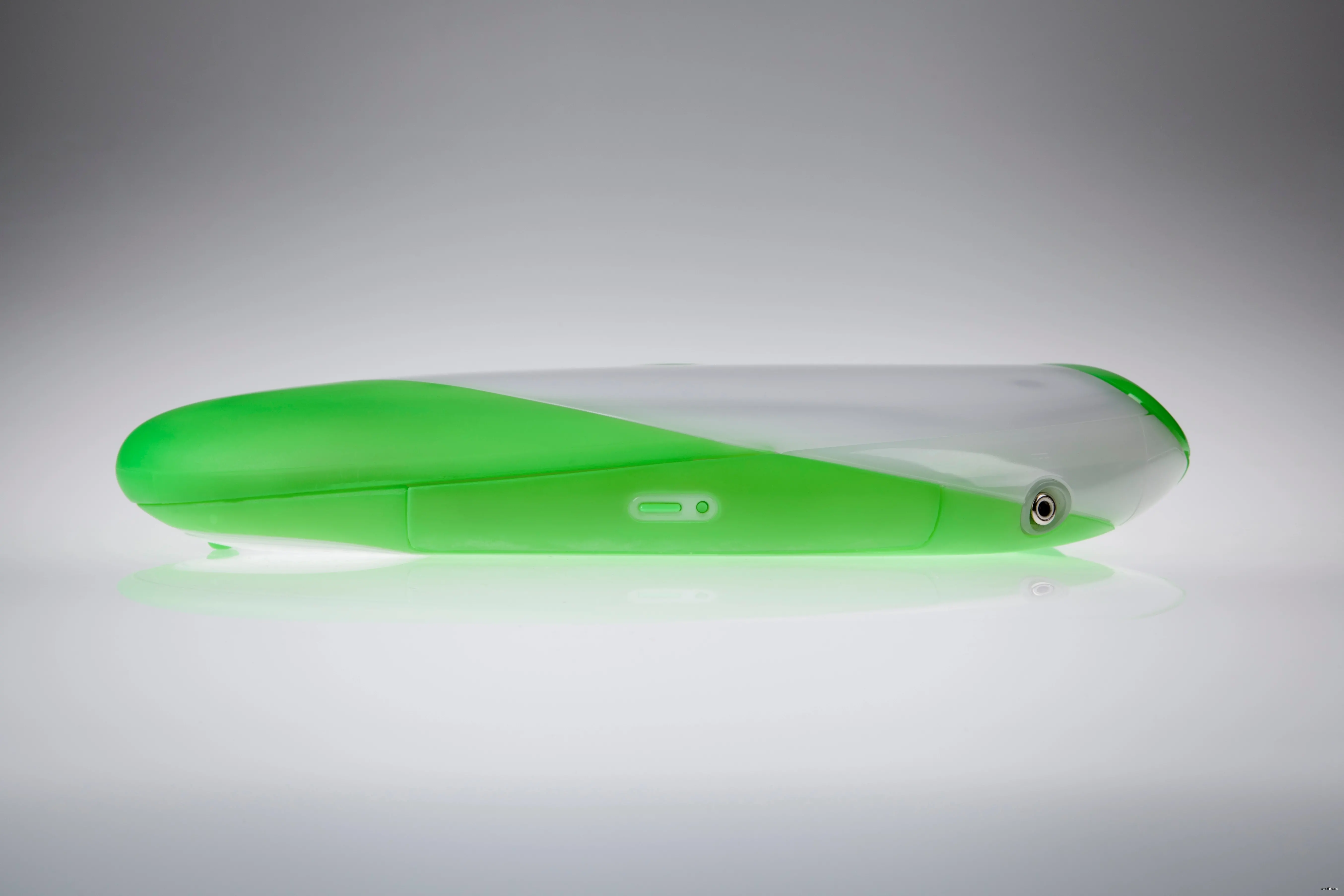 mac40th.com - iBook G3 (2001)