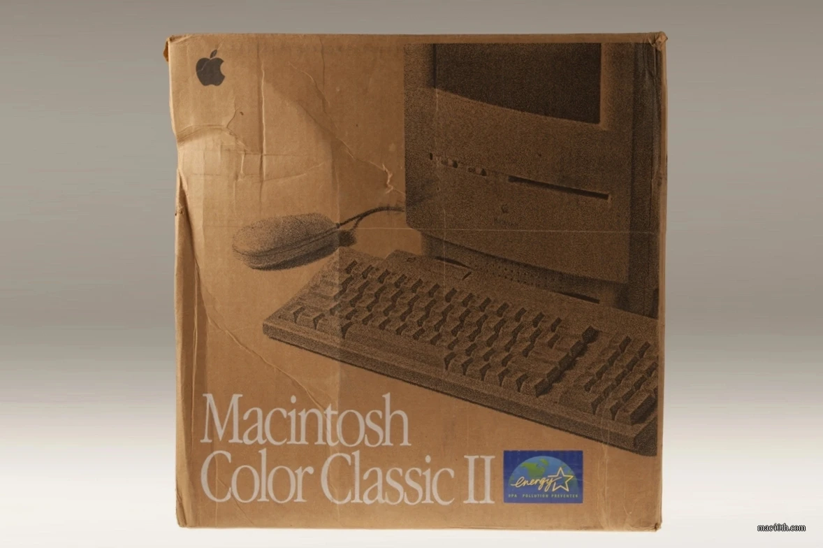 mac40th.com - Macintosh Color Classic II (1993)