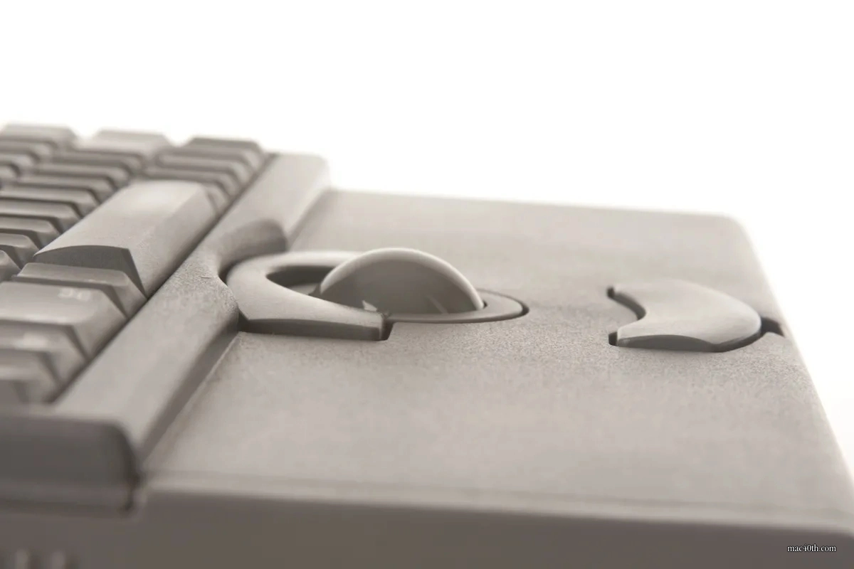 mac40th.com - Macintosh PowerBook 165c (1994)