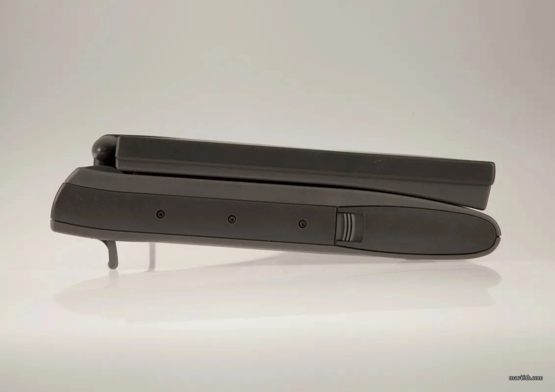 mac40th.com - Macintosh PowerBook 520 (1994)