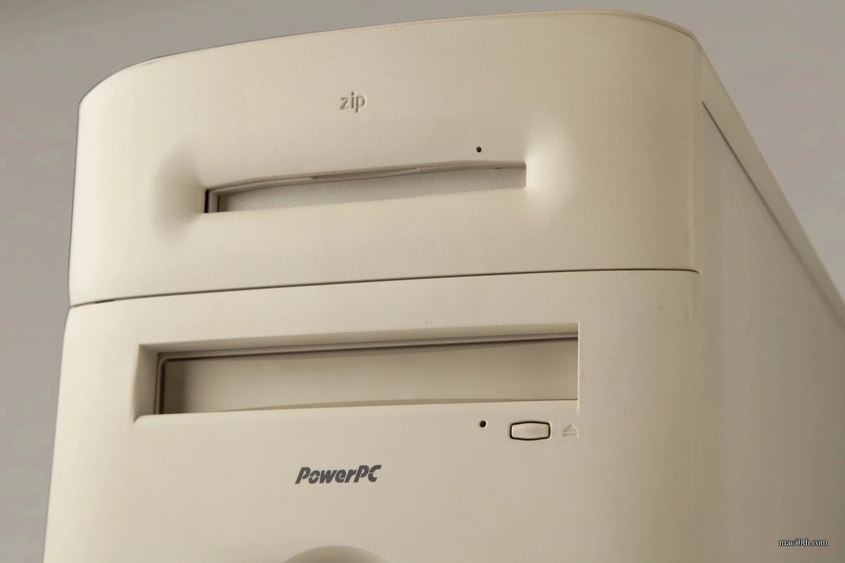 mac40th.com - Power Macintosh 6500 (1997)