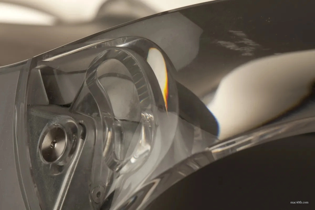 mac40th.com - PowerMac G4 (2001)