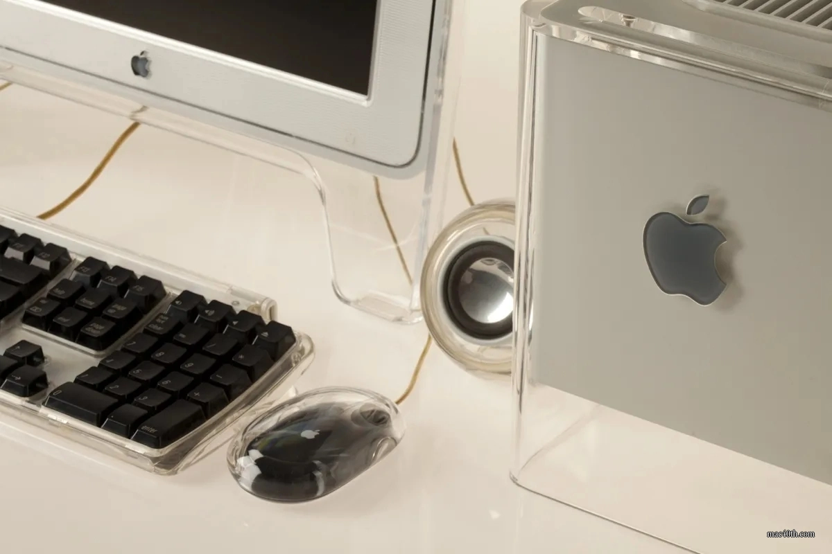 mac40th.com - PowerMac G4 Cube (2000)