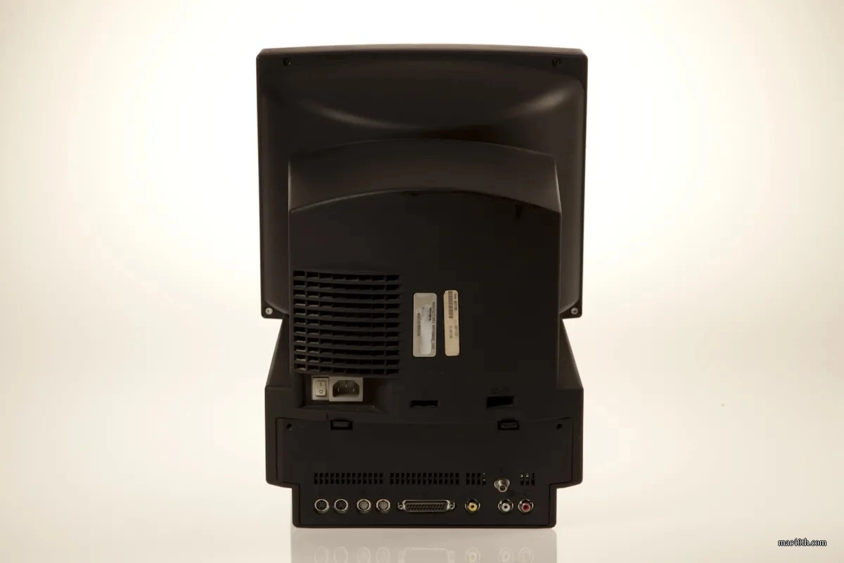 mac40th.com - Macintosh TV (1993)