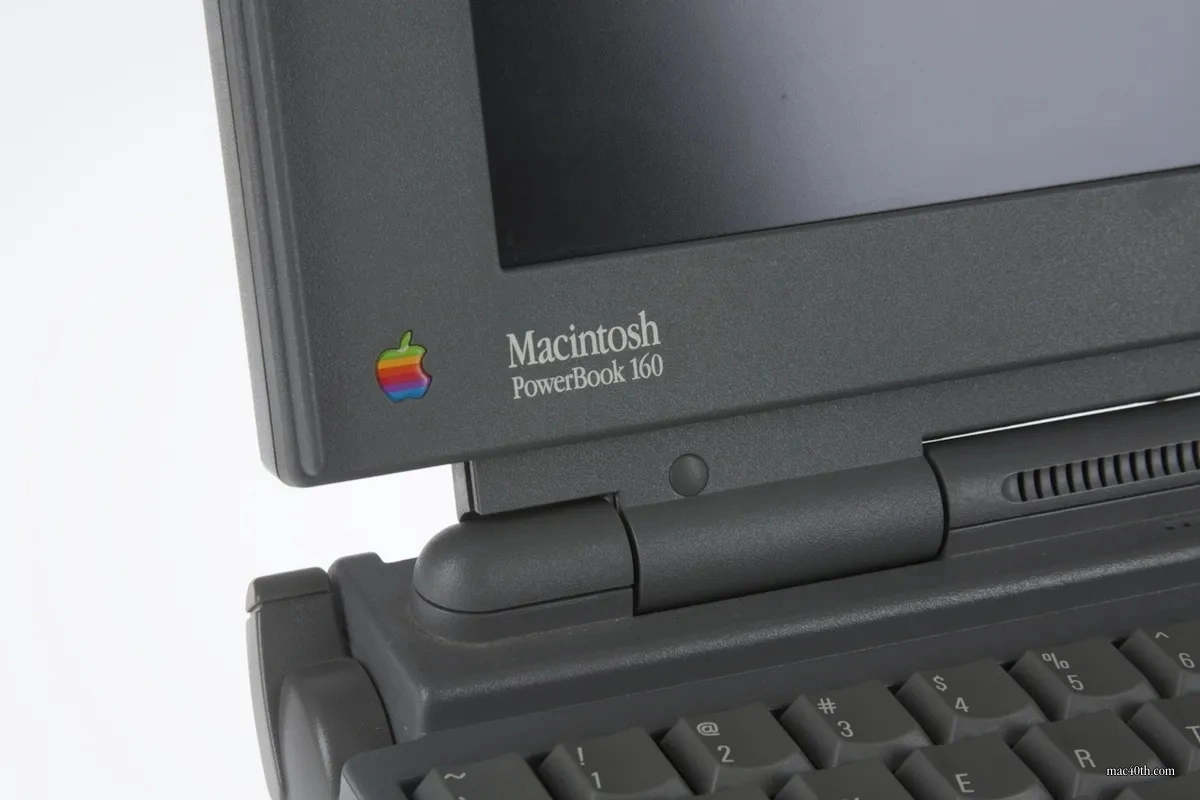 mac40th.com - Macintosh PowerBook 160 (1992)