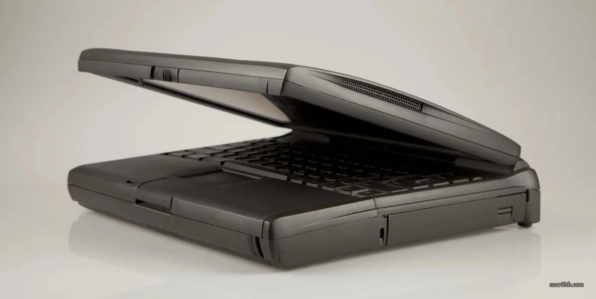 mac40th.com - Macintosh PowerBook 3400c (1997)