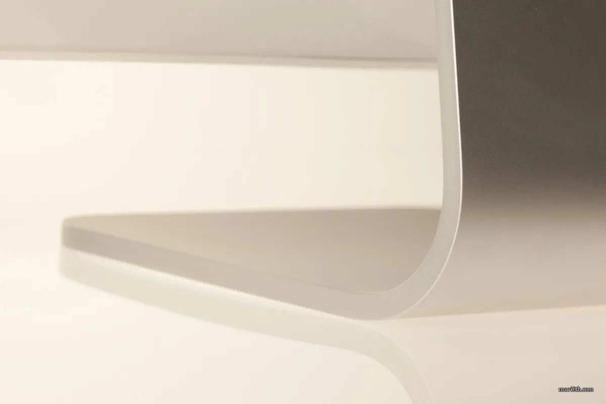 mac40th.com - iMac G5 (2004)