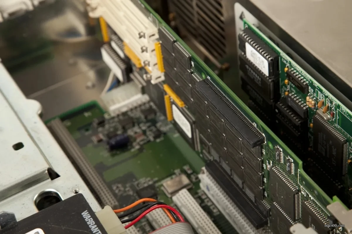 mac40th.com - Macintosh IIfx (1990)