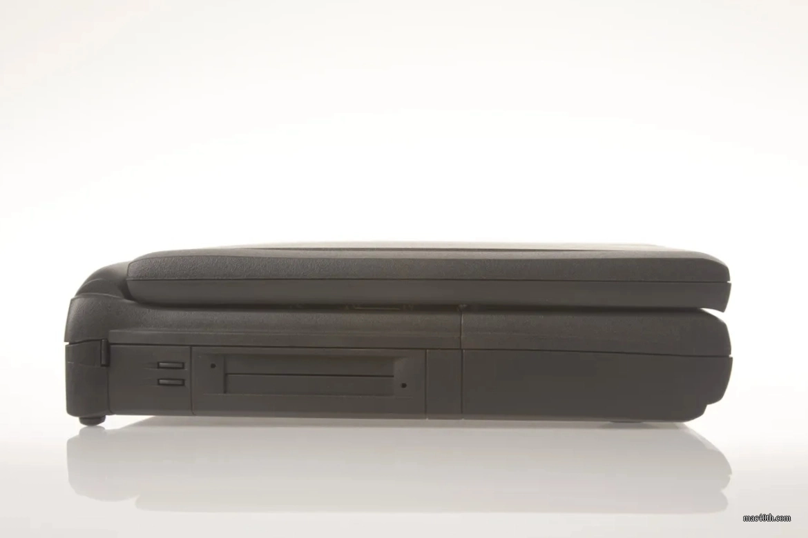 mac40th.com - Macintosh PowerBook 190cs (1996)