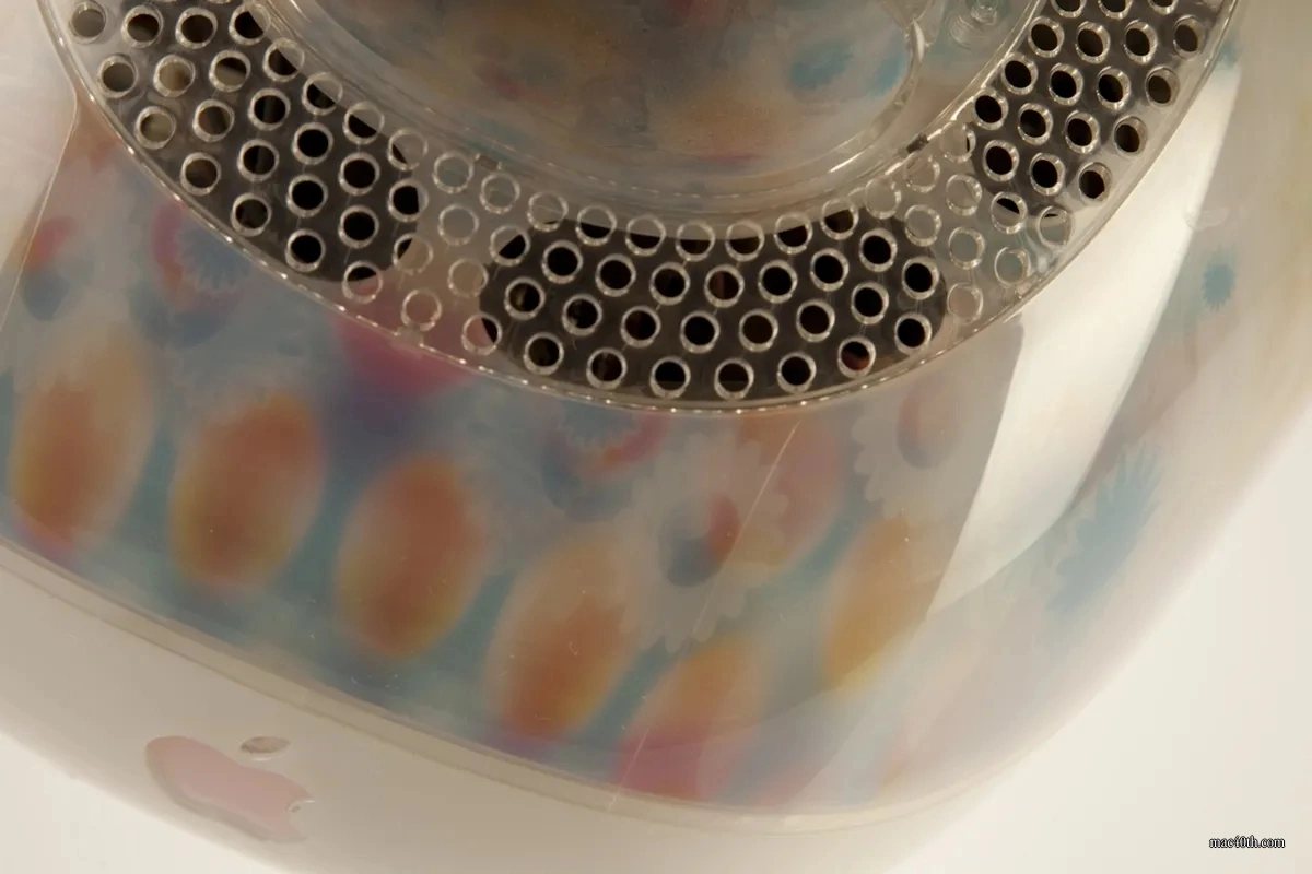 mac40th.com - iMac G3 (2001)