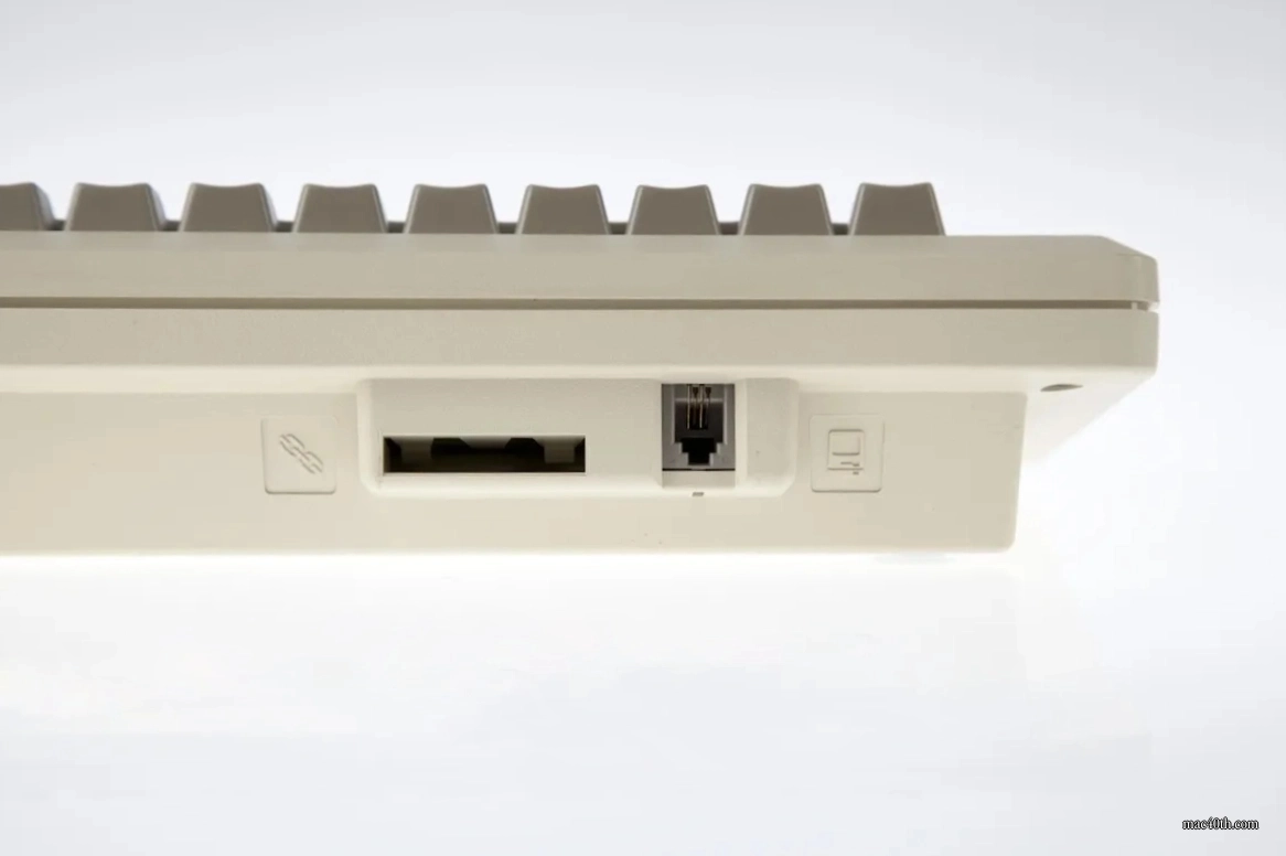 mac40th.com - Macintosh 512K (1984)