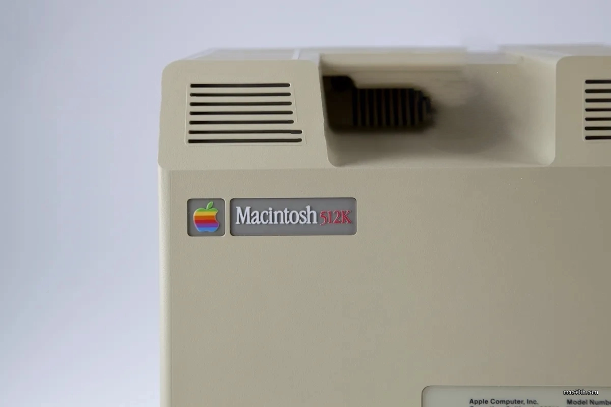 mac40th.com - Macintosh 512K (1984)