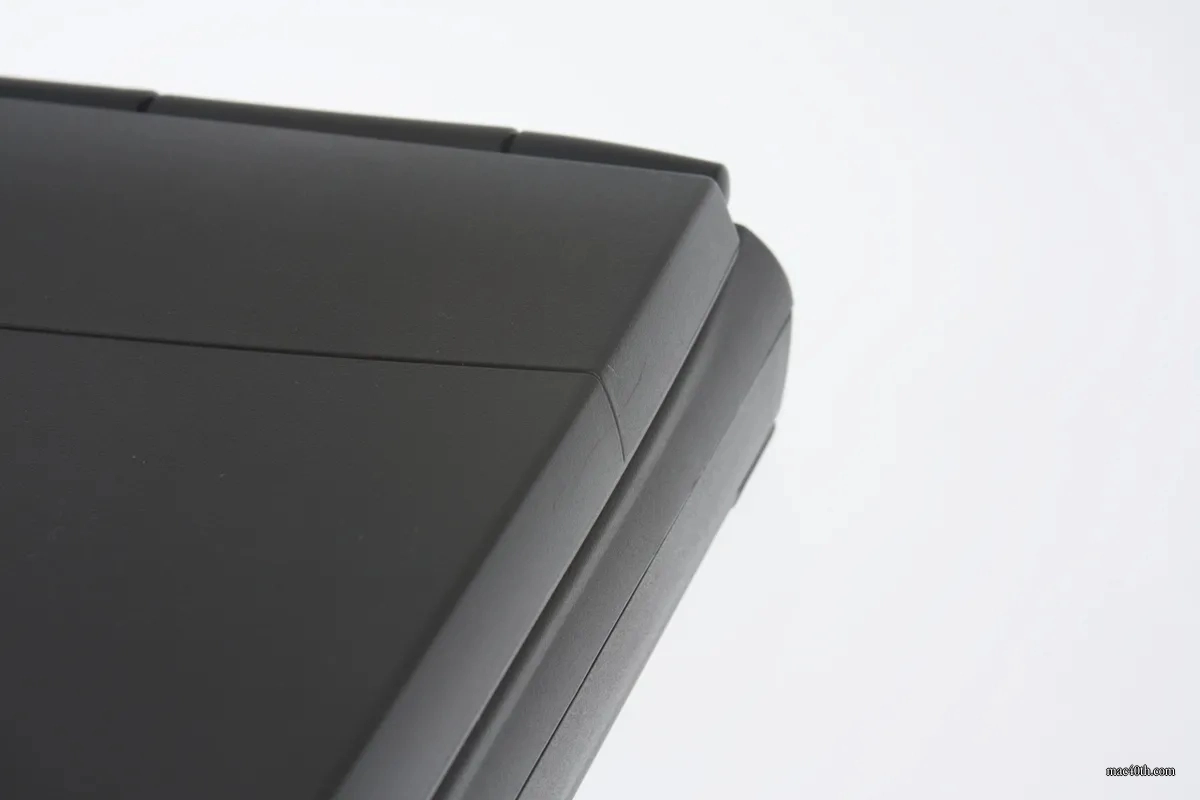 mac40th.com - Macintosh PowerBook 1400cs (1996)