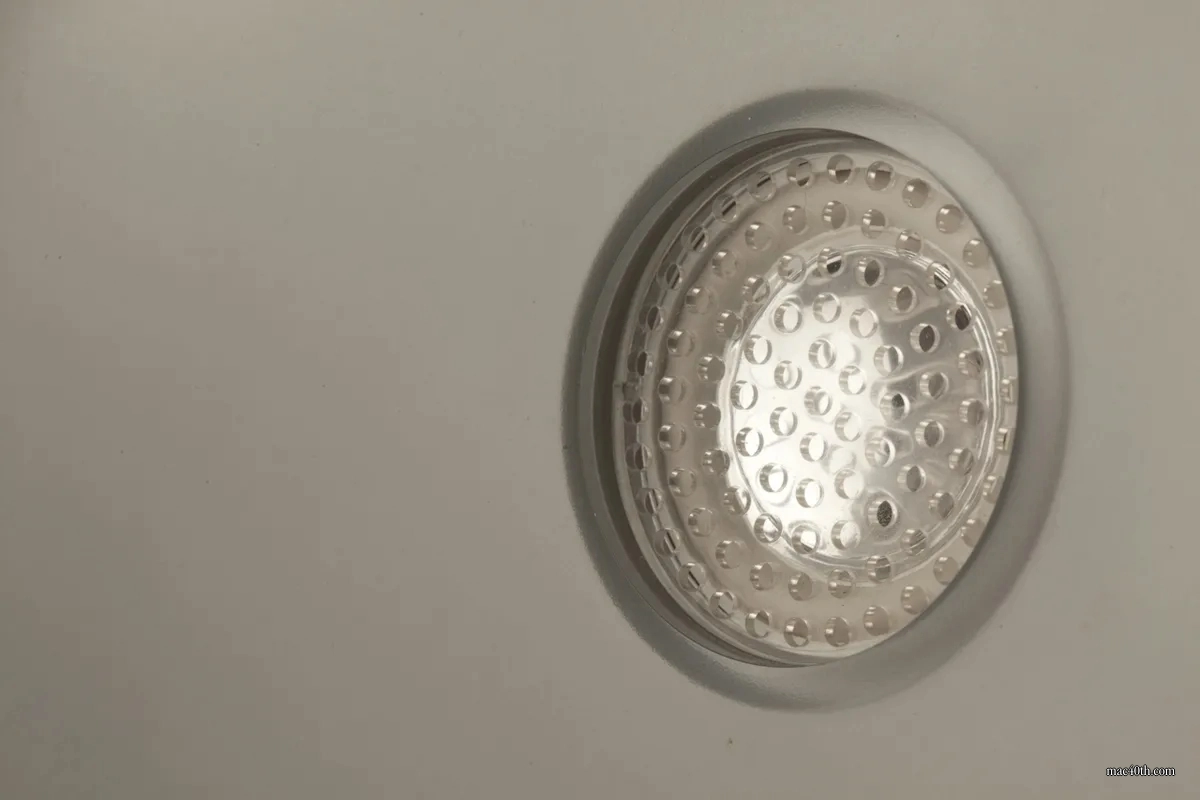 mac40th.com - PowerMac G4 (2001)