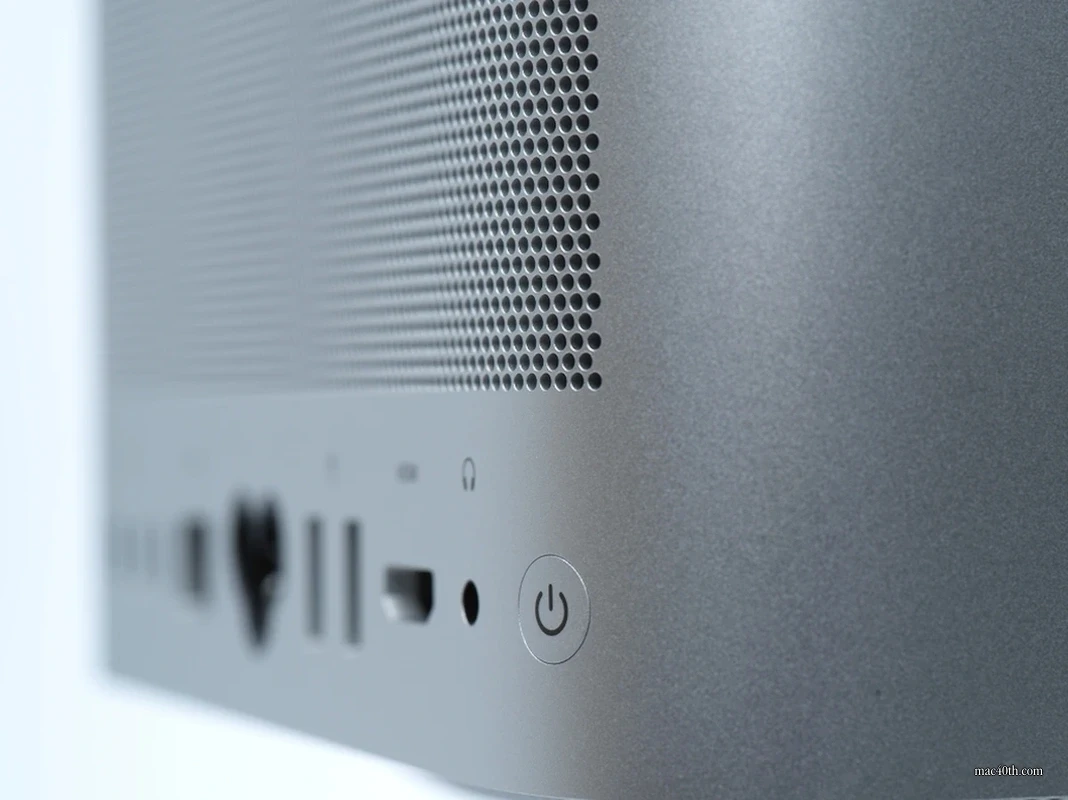 mac40th.com - Mac Studio (2022)