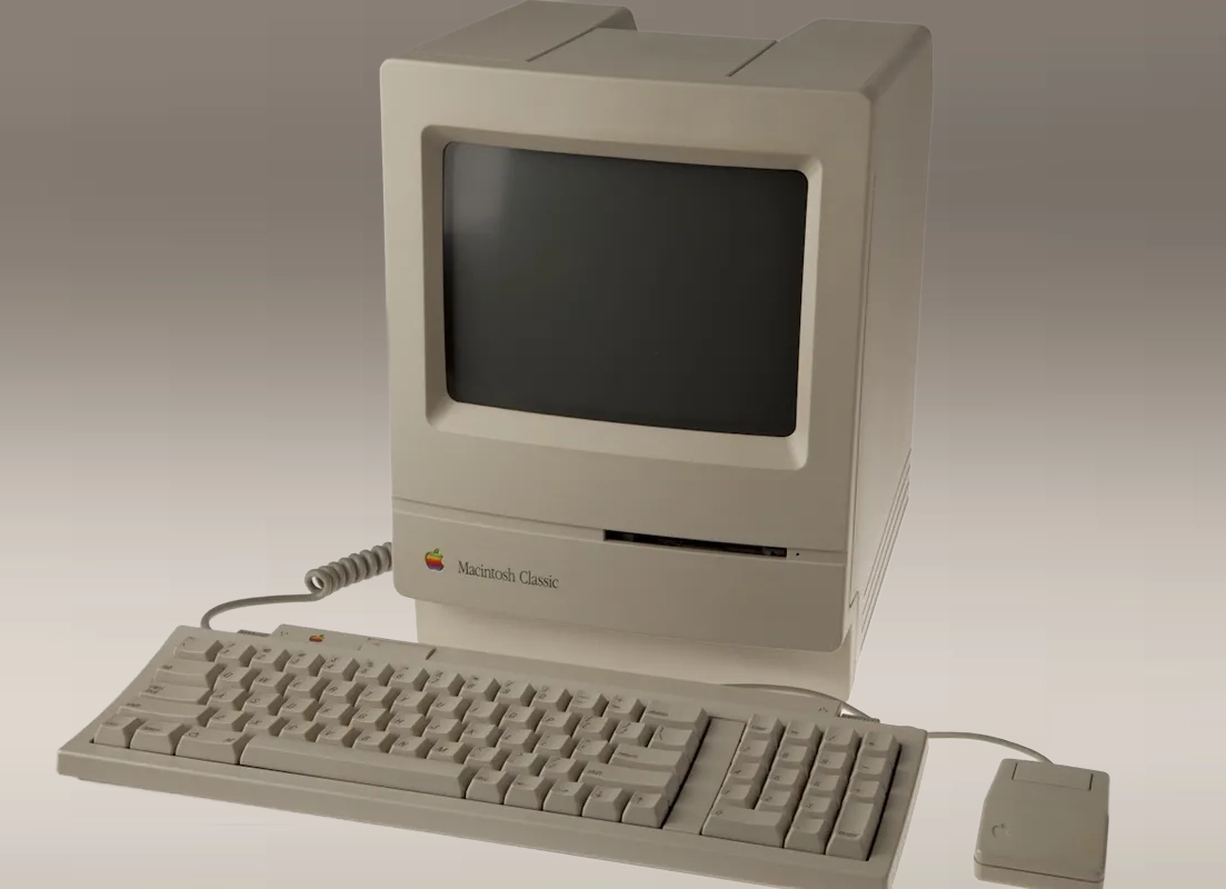 mac40th.com - Macintosh Classic (1990)