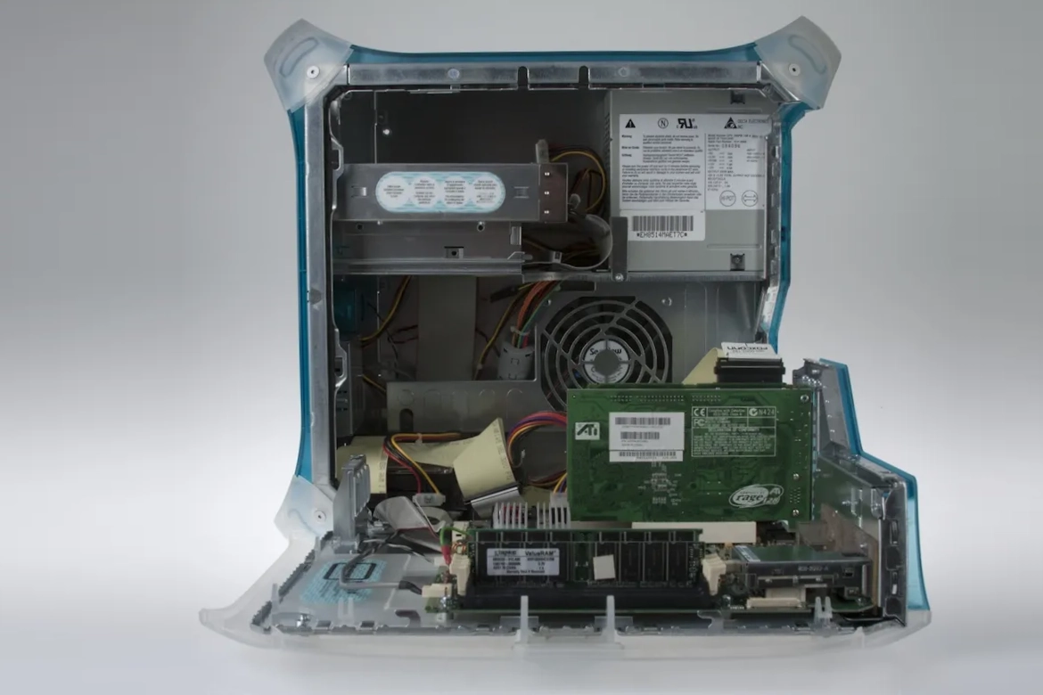 mac40th.com - Power Macintosh G3 (1999)