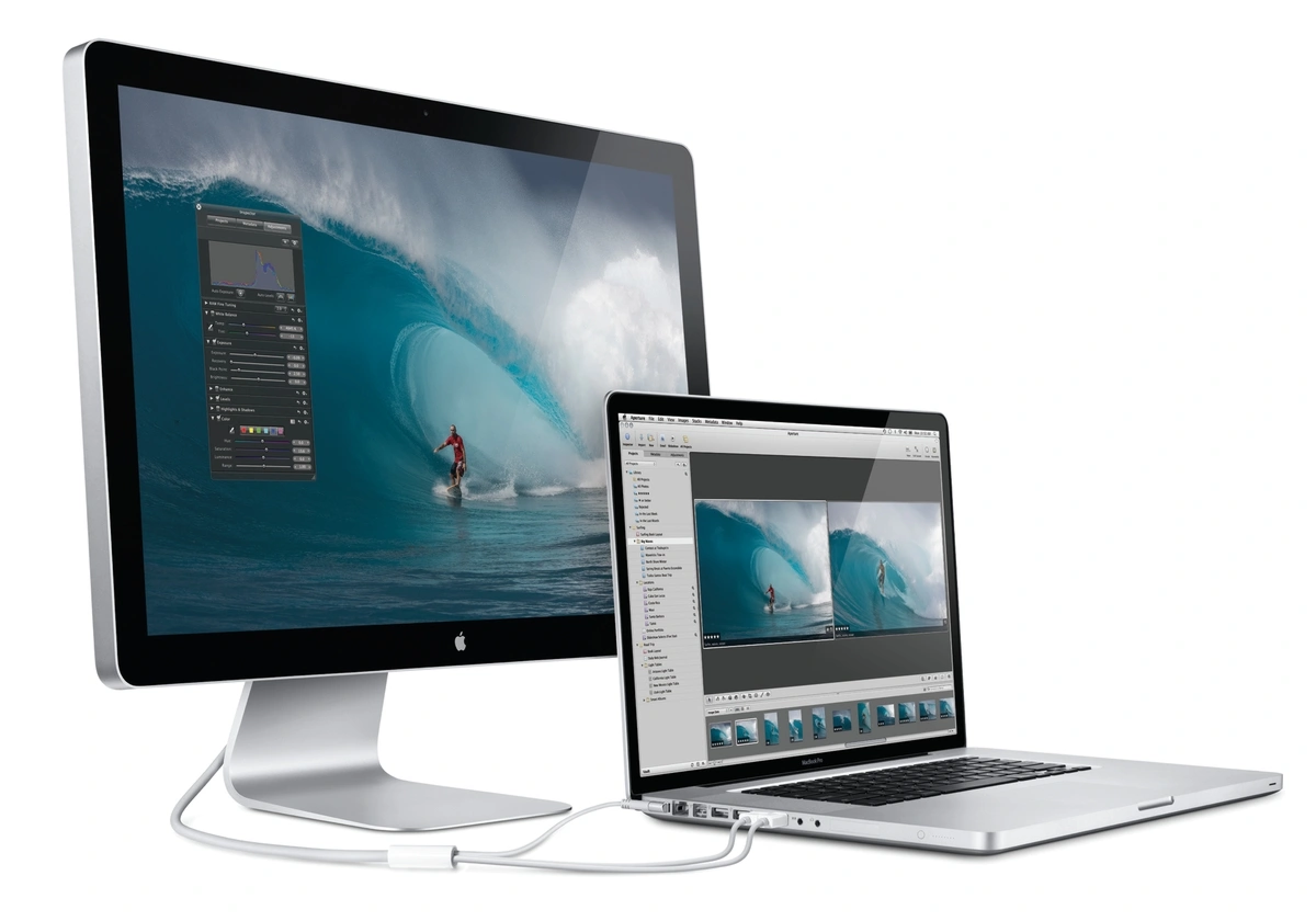mac40th.com - 17-inch MacBook Pro (2011)