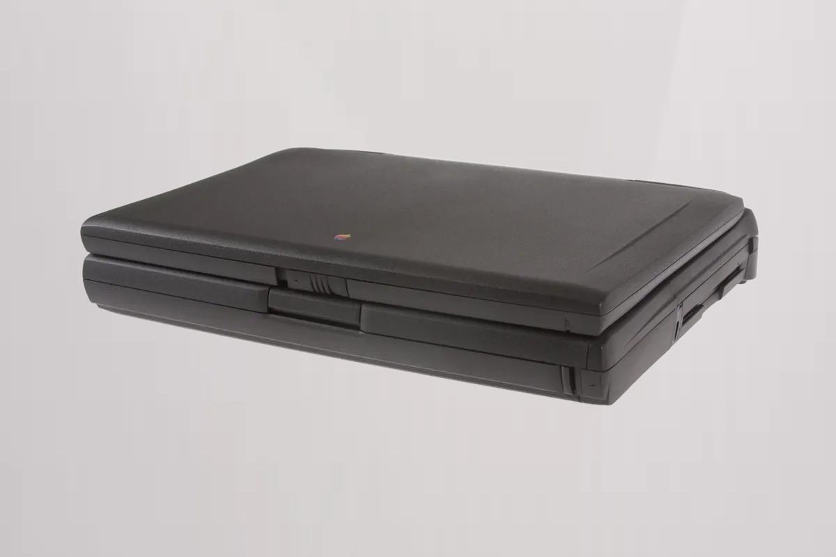 mac40th.com - Macintosh PowerBook 5300cs (1995)